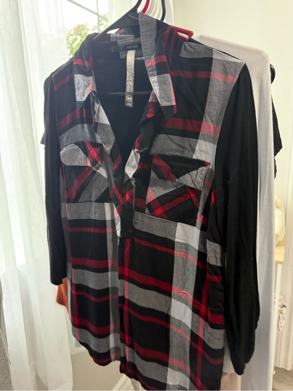 Kensie Men’s Black, Gray & Red Plaid Button-Down Shirt